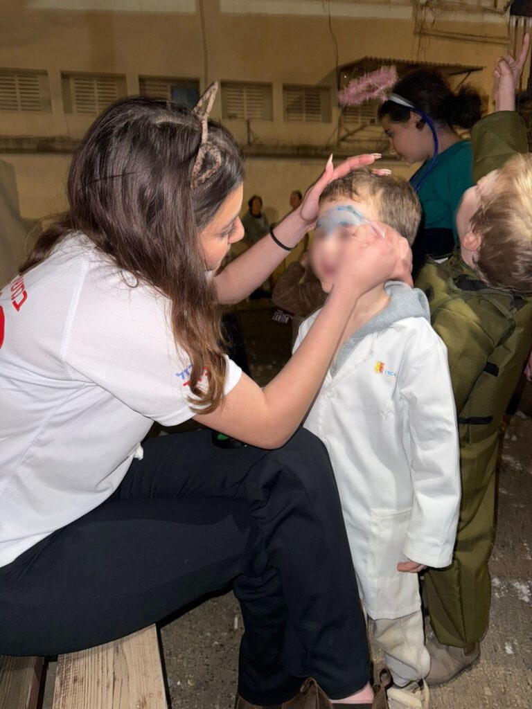 פעילות פורים עם ילדים | צילום: באדיבות לב אחד