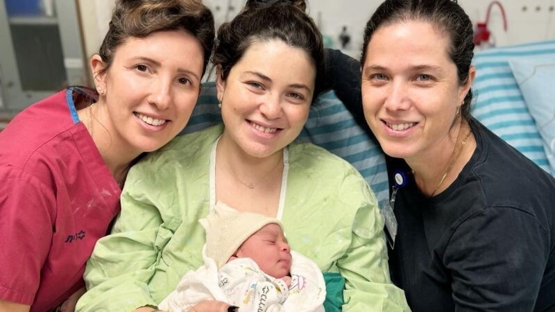 יום האחות: רגעי האור של מיילדות כרמל המלוות אלמנות צה