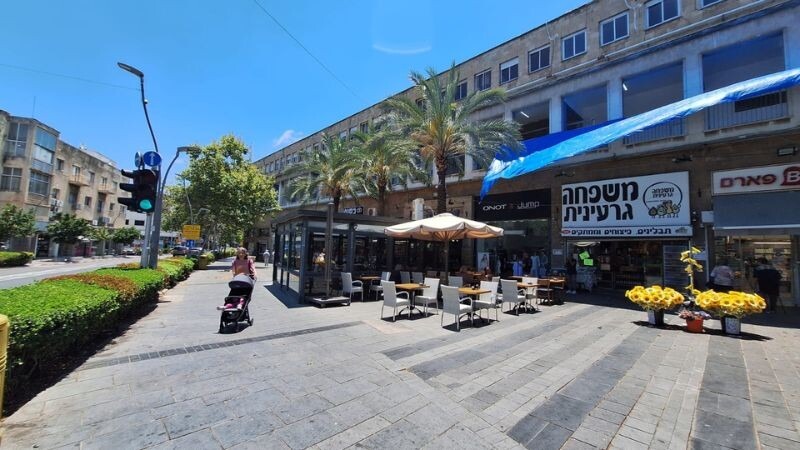 מנסים להחזיר את הדופק לבית הקרנות: 