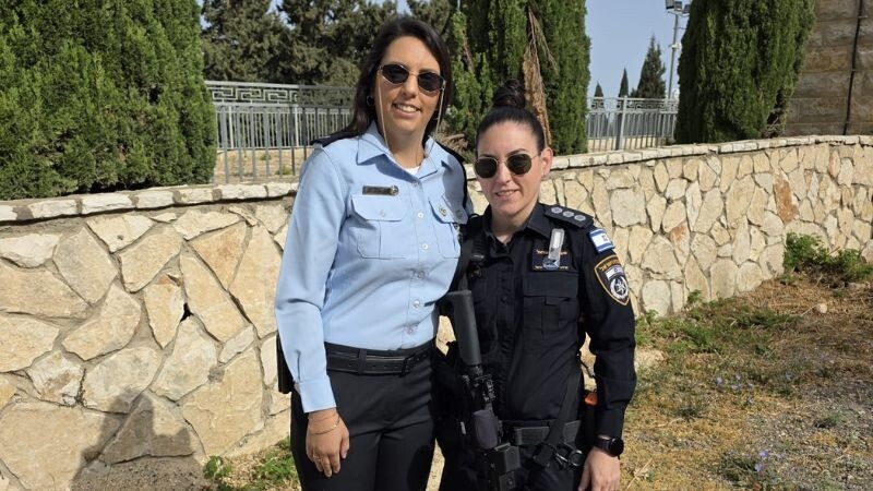מימין: שיר שנקר-לוין, שחר לוין-שנקר | צילום: אלבום פרטי