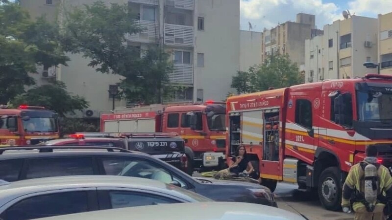 שריפה בבניין מגורים בקריית אתא: 12 נפגעים משאיפת עשן