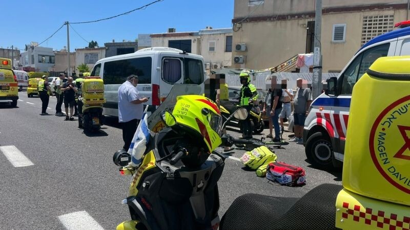 רוכב קורקינט חשמלי נפצע קשה מפגיעת רכב בקריית ים